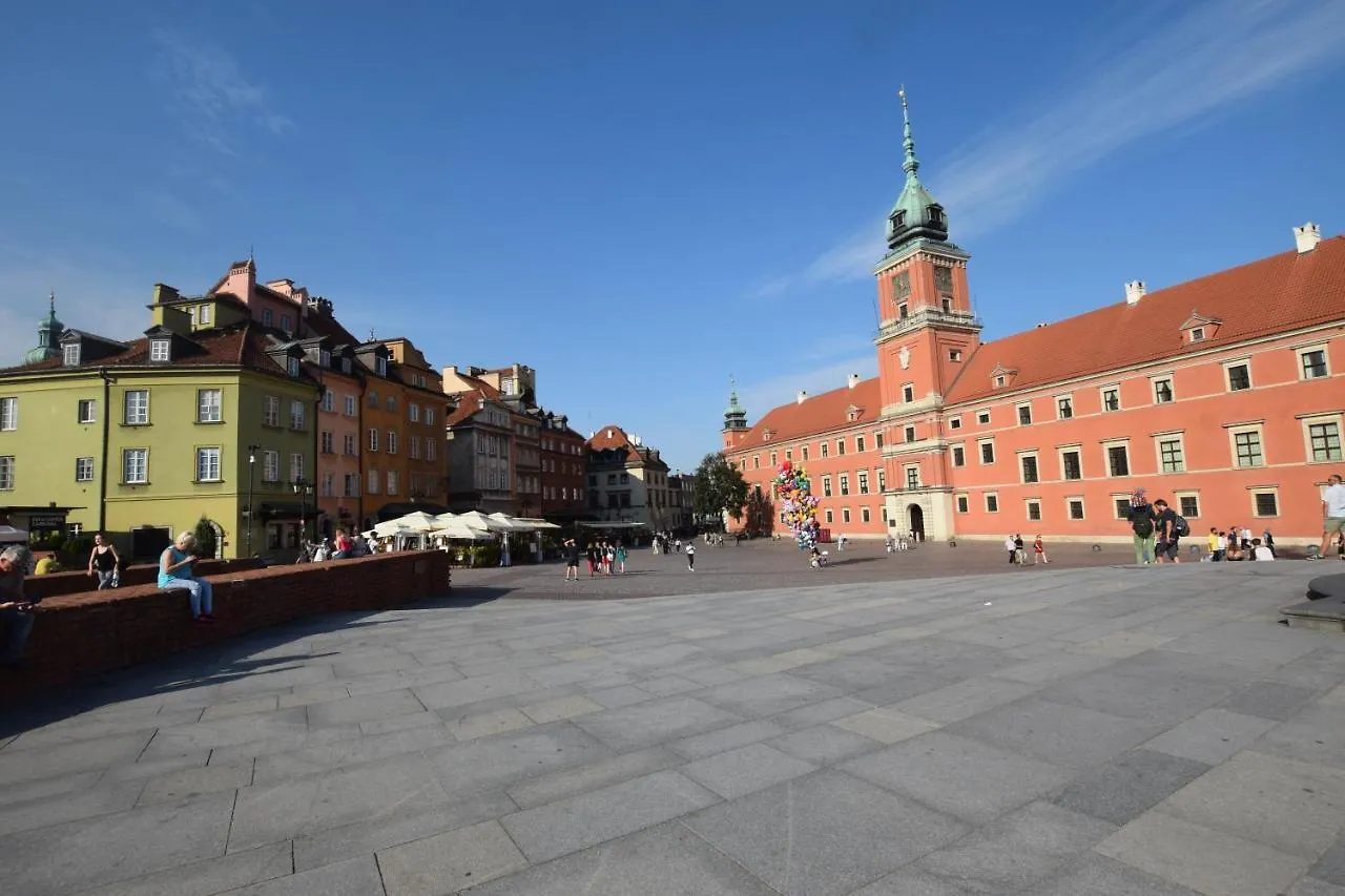 Elegant Apartment Royal Route II Warsaw Poland